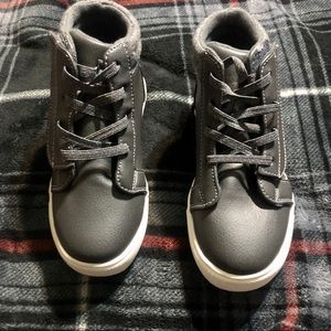 11c Gray Boys Shoes